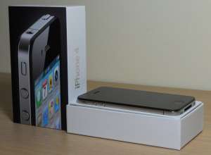 Brand new Apple i Phone 4G 32GB………….$350 USD