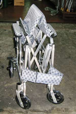 Travel/Transport 'lightweight' Wheelchair